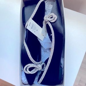 Target bow flats- black size 10